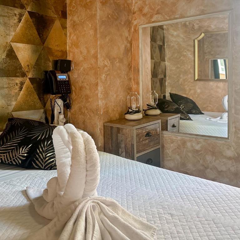 Utopía Alicante - Hotel Boutique para adultos - Double Room with Balcony - 2