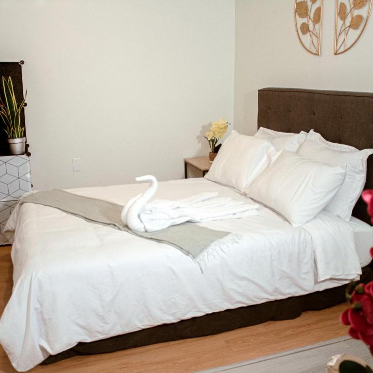 Departamento céntrico, amplio y nuevo cerca del Aeropuerto y GNP-Foro sol - Three-Bedroom Apartment - 36