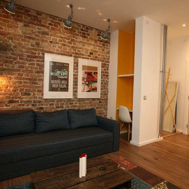 City Place Apartments - Studio Apartment - 2