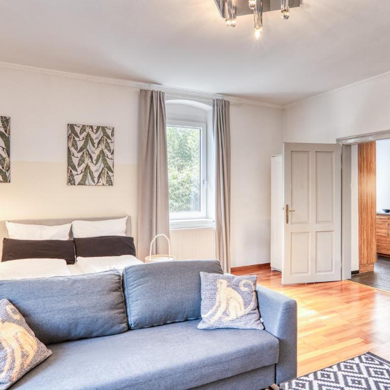 InnsbruckHomes at Botanical Garden - Two-Bedroom Apartment Top1 - 10