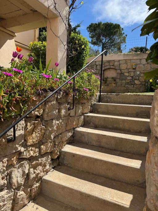 Villa au calme à Grasse avec piscine et spa privée - Villa 3 Chambres - 15