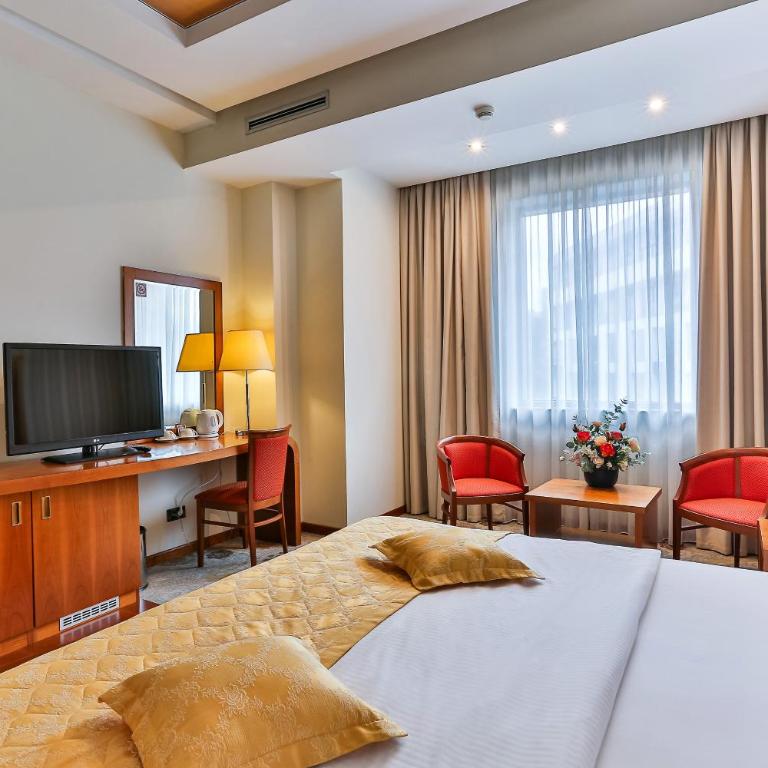 Kings Park Hotel - Double Room - 2