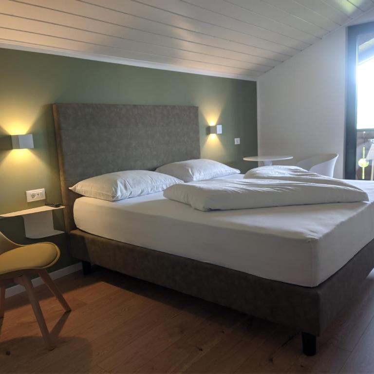 Garni Saltneregg - Double Room - 10