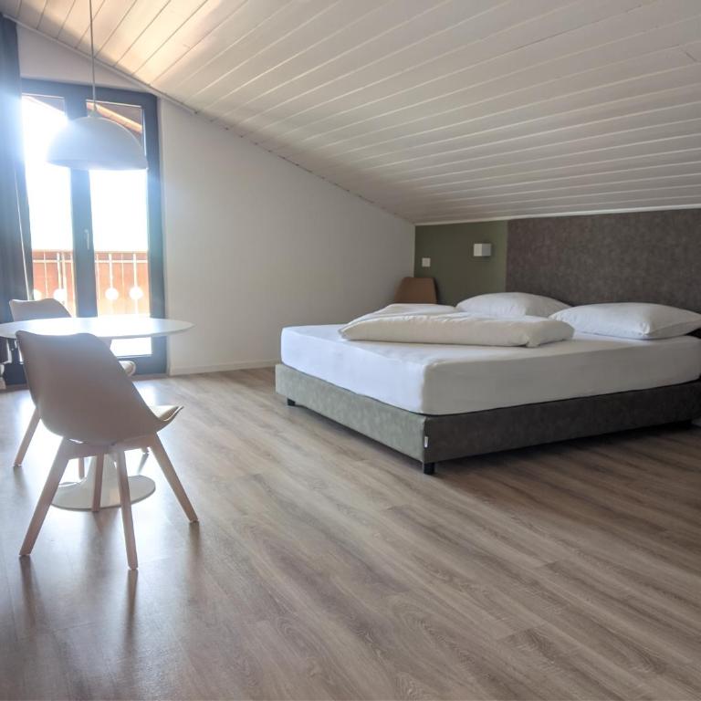 Garni Saltneregg - Double Room - 11