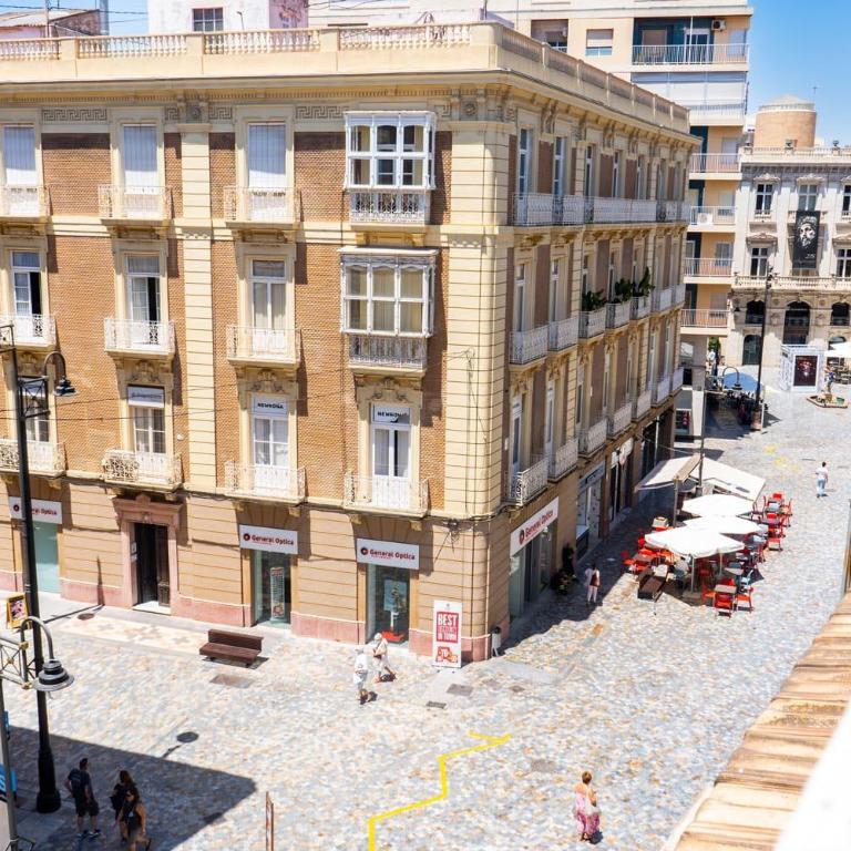 Apartamentos Turísticos Gran Vía by CartagenaSpain - Suite con terraza - 6