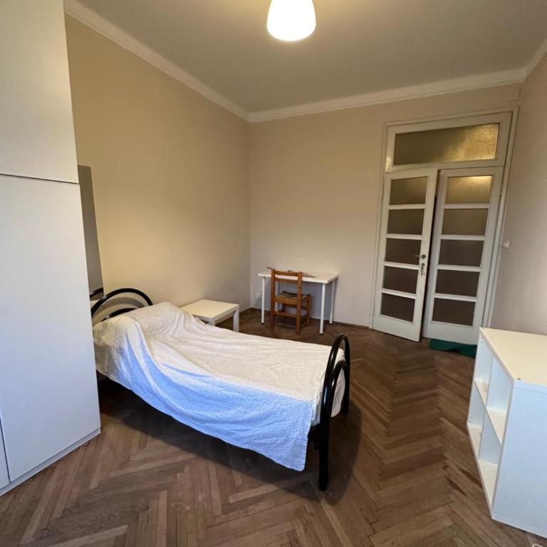 Solferino 17 suites Brescia Stazione - Chambre Double avec Salle de Bains Commune - 7