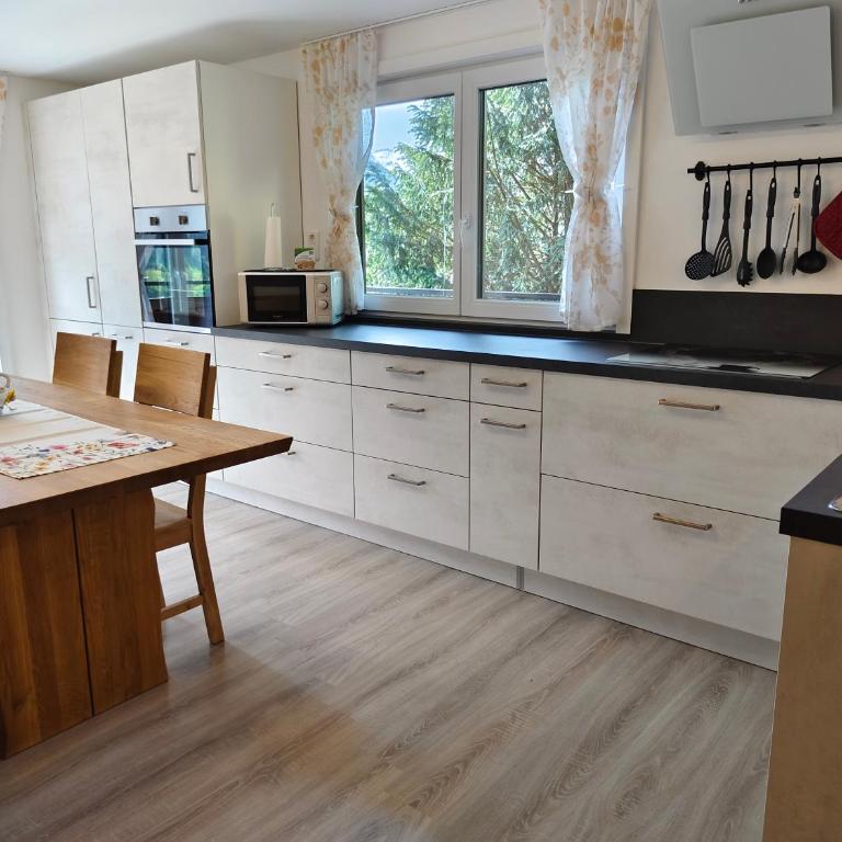 Alpenbauernhaus Konzett - Apartment mit 3 Schlafzimmern - 1
