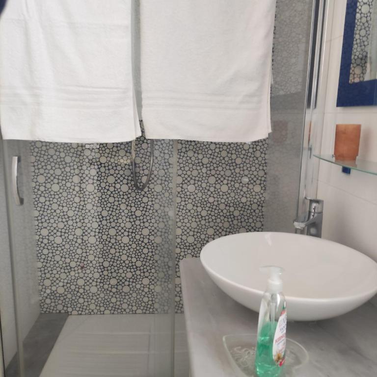 Villino Matilde - Two-Bedroom Apartment - 14