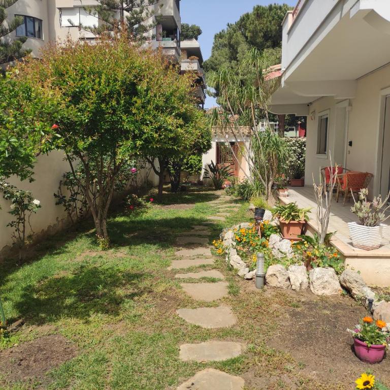 Villino Matilde - Two-Bedroom Apartment - 28