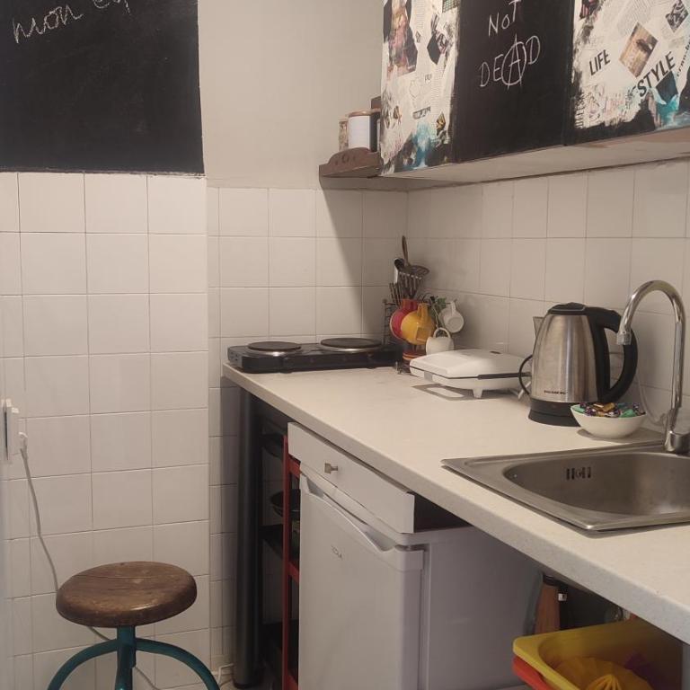 Blue Sparrow, city center studio - Studio - 39