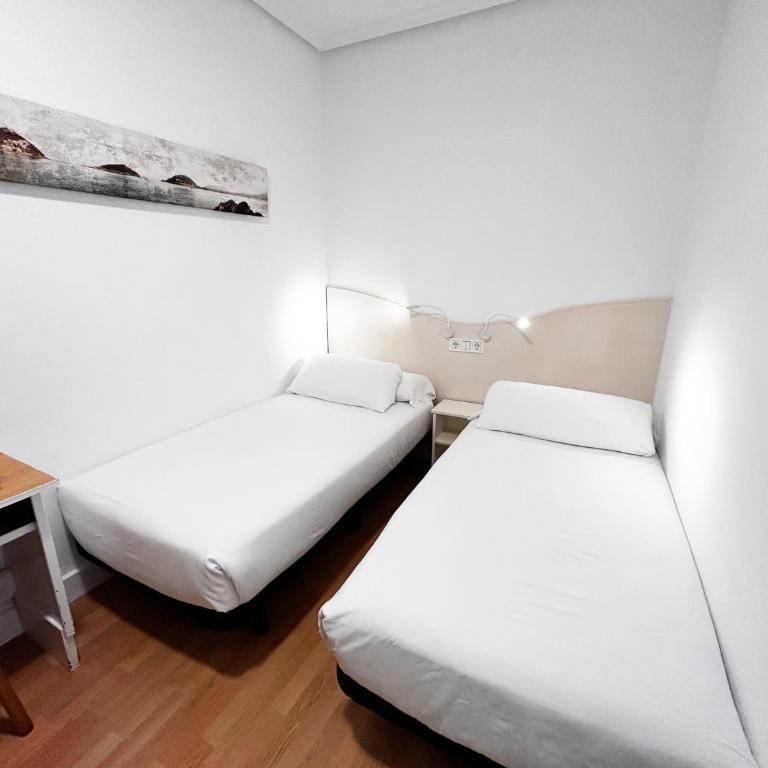 Pensión Régil - Habitación Doble Pequeña - 2 camas - 3