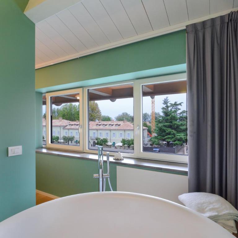 CABANON urban apartments - Suite Familiare con Balcone - 10