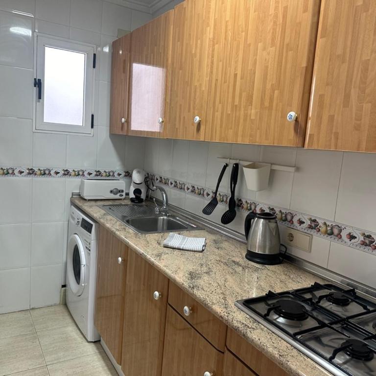 La Loma 72-7 - Two-Bedroom Apartment - 4