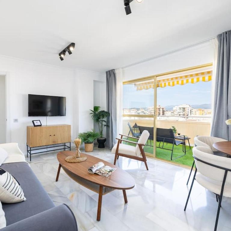 AvantiStays Aqua Marina con PARKING GRATIS - Three-Bedroom Apartment - 5