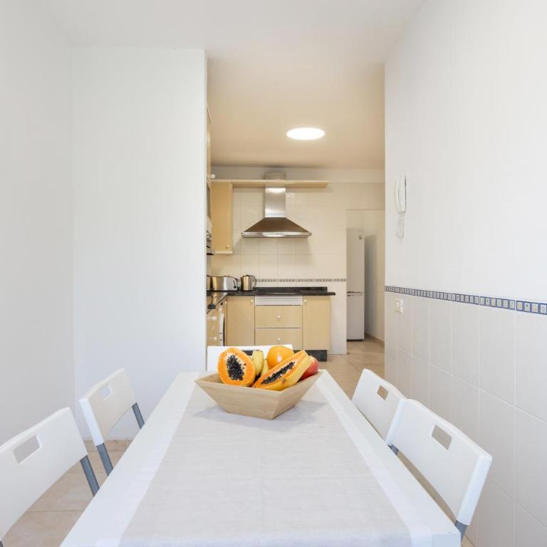 Home2Book Design & Luminous Apt Santa Cruz Center - Apartamento de 2 dormitorios - 13