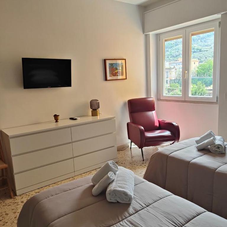 Casa di Anna - Appartamento con 3 Camere da Letto - 7