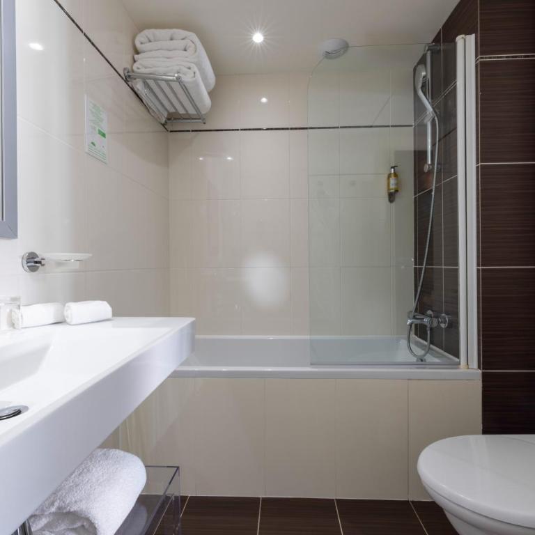 Hotel Elysées Bassano - Chambre Supérieure - 6