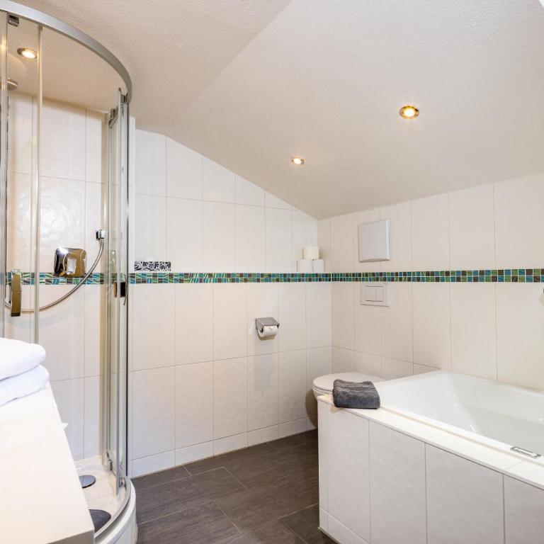 Hotel Gruenberger - Deluxe Apartment mit 2 Schlafzimmern - 5