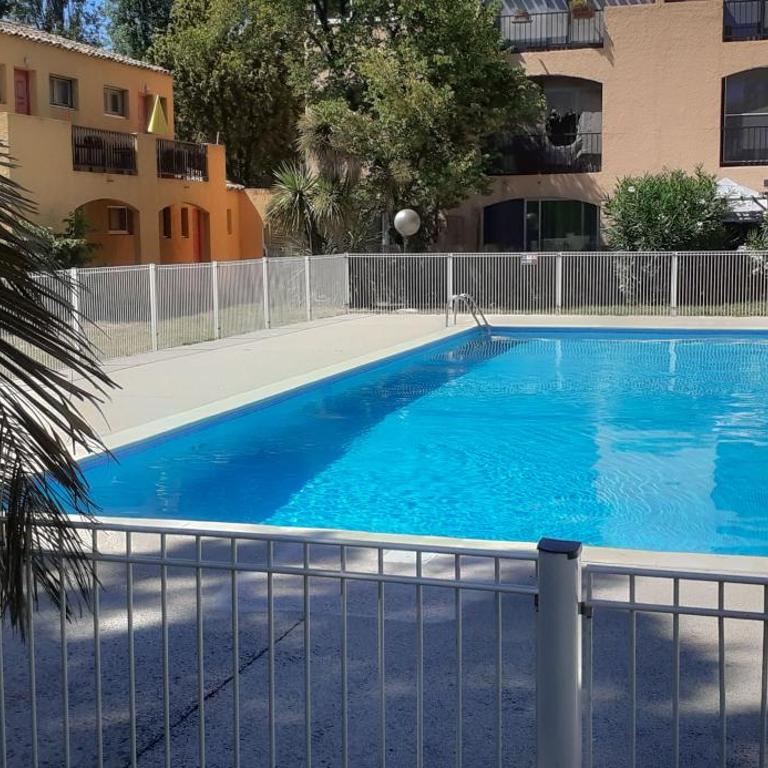 Studio 24 m2 - Hameaux de Camargue - village 9 - 13200 Arles - One-Bedroom Apartment - 11