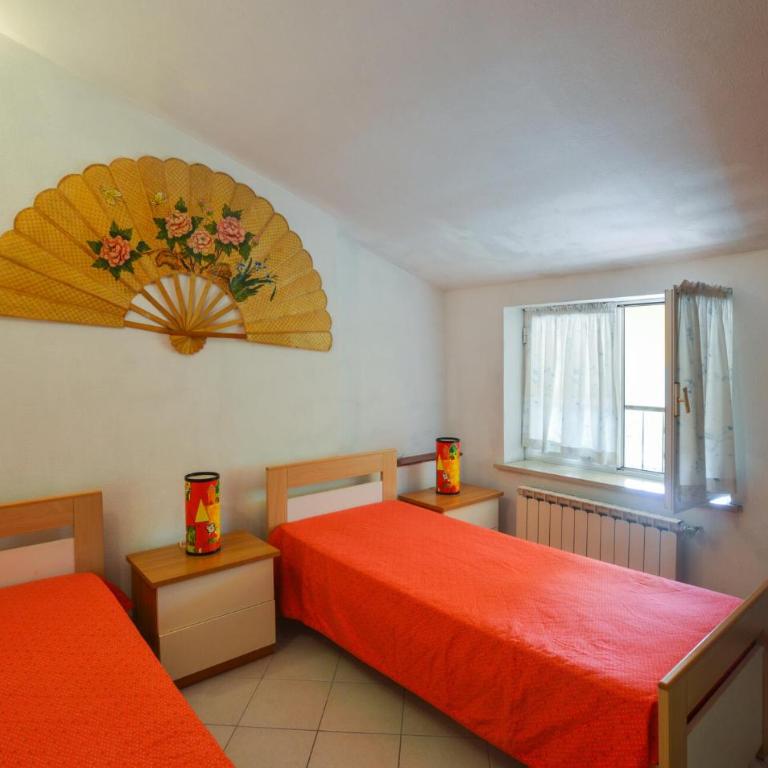 3 Bedroom Awesome Apartment In Imperia - Appartamento con 3 Camere da Letto e con Balcone - 3