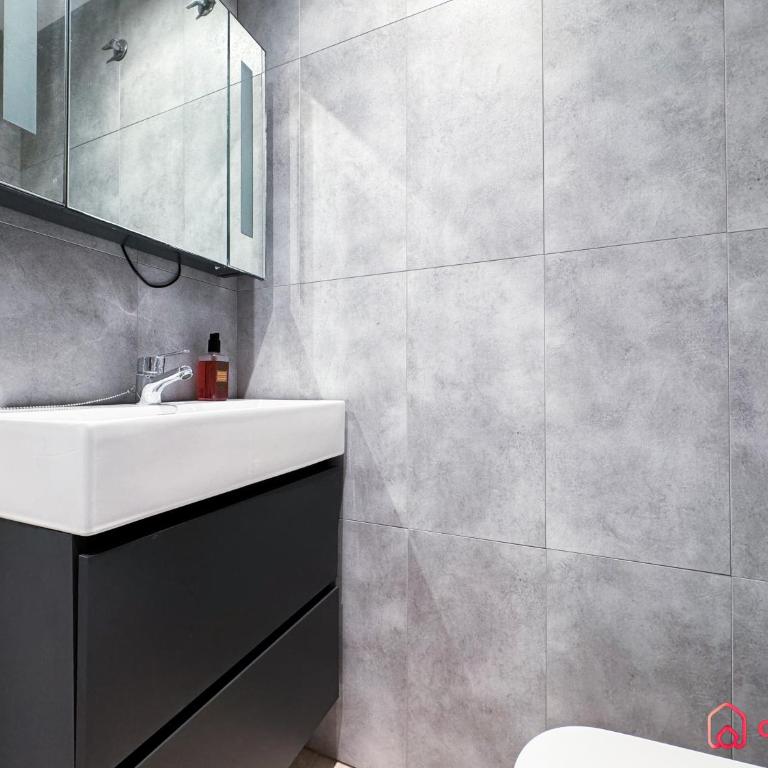La Elegancia - Apartamento de 2 dormitorios con balcón y vistas al mar - 12