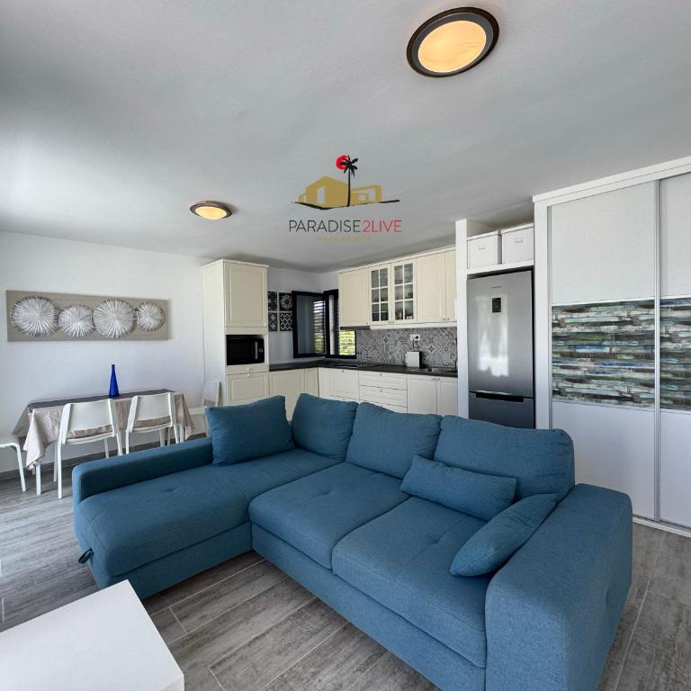 Hibiscus - Two-Bedroom Apartment - 3
