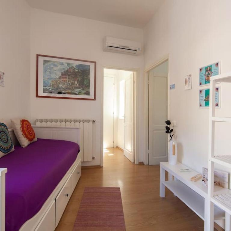 Shanti 2 - apartment - One-Bedroom Apartment - 6