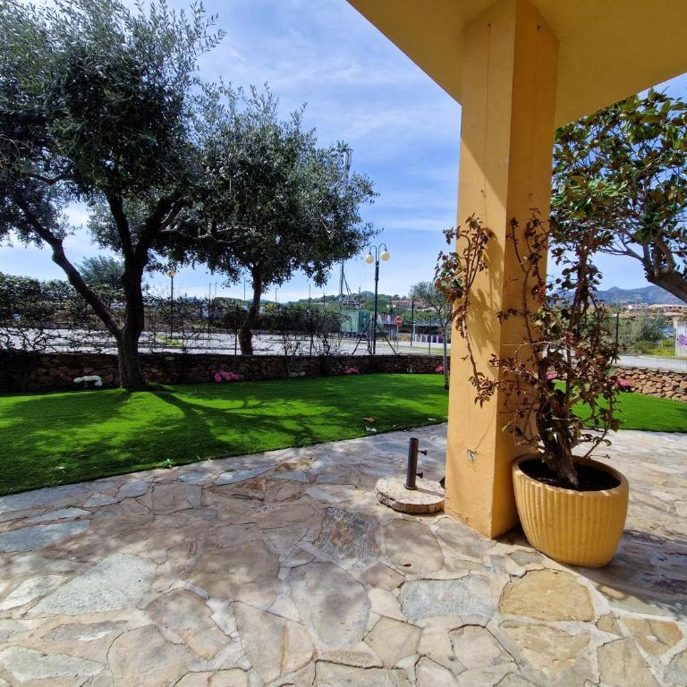 Villa Chiara - Two-Bedroom House - 21