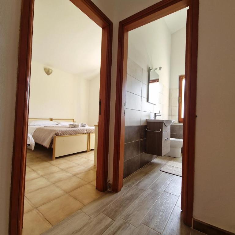 Villa Chiara - Two-Bedroom House - 26