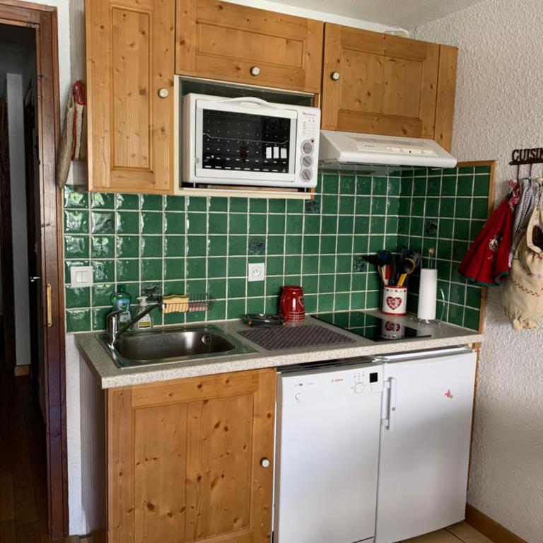 2 pièces La Clusaz Centre village dans petite résidence - Appartement 1 Chambre - 12