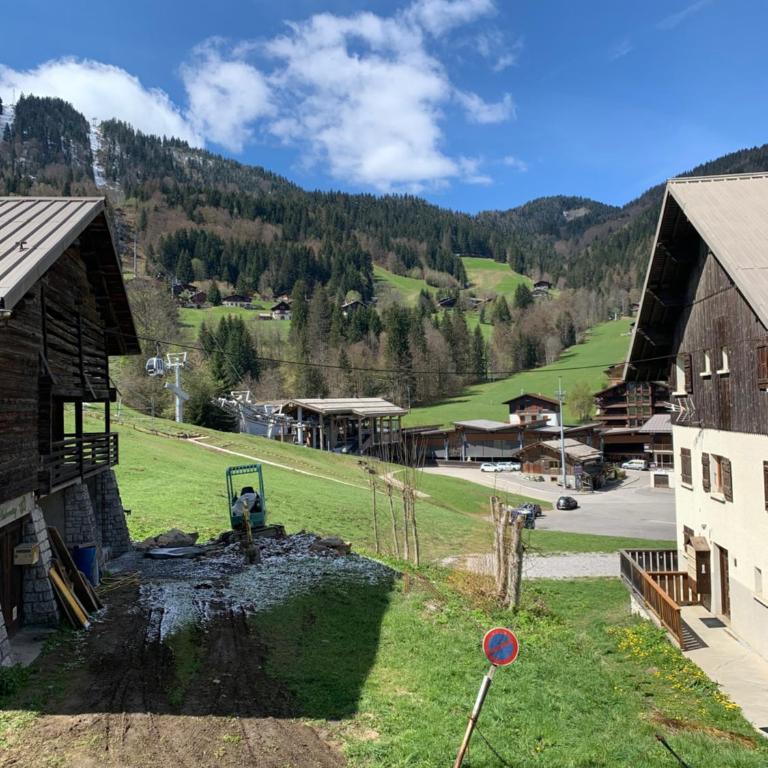 2 pièces La Clusaz Centre village dans petite résidence - Appartement 1 Chambre - 13