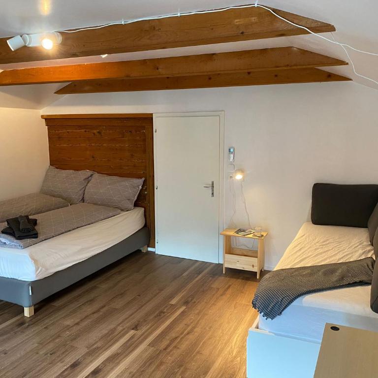 Chalet Studio Apartment with Aircon - One-Bedroom Apartment - 27