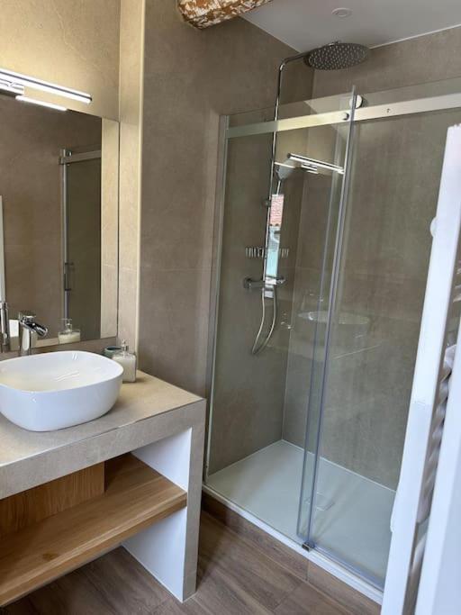 COSY STAR - Brand new flat with terrace Seaview flat AC for 4 - Appartement 1 Chambre - 17