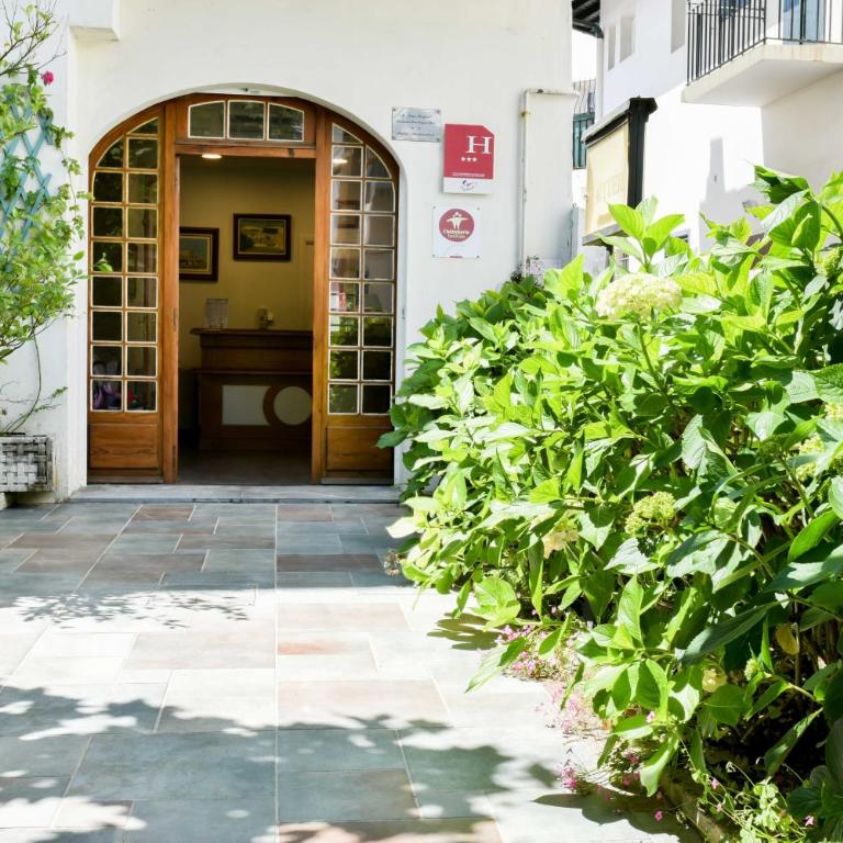 Logis Hotel & Restaurant Bergeret Sport - Chambre Triple Supérieure - 4