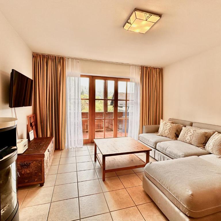 Sweet Home Bergblick - Two-Bedroom Apartment with Mountain View - 23