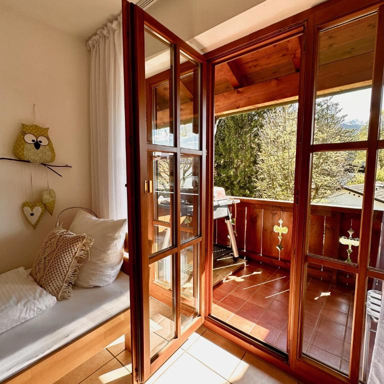 Sweet Home Bergblick - Two-Bedroom Apartment with Mountain View - 16