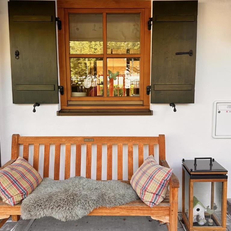 Sweet Home Bergblick - Two-Bedroom Apartment with Mountain View - 29