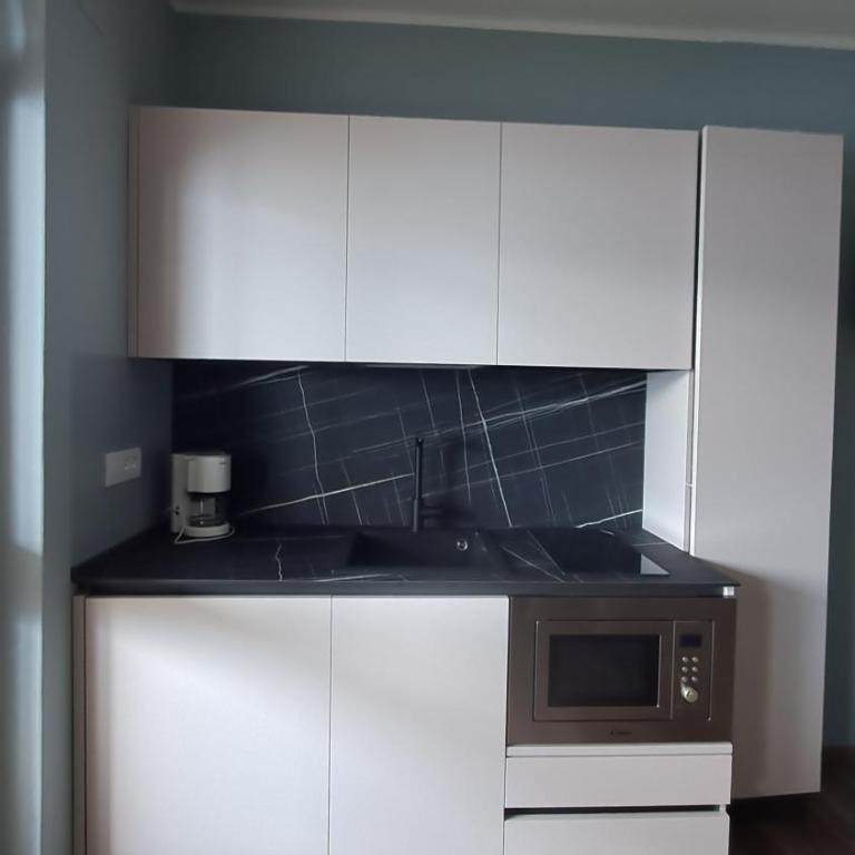 Residence San Vito - Monolocale (3 Adulti) con Vista Lago - 1