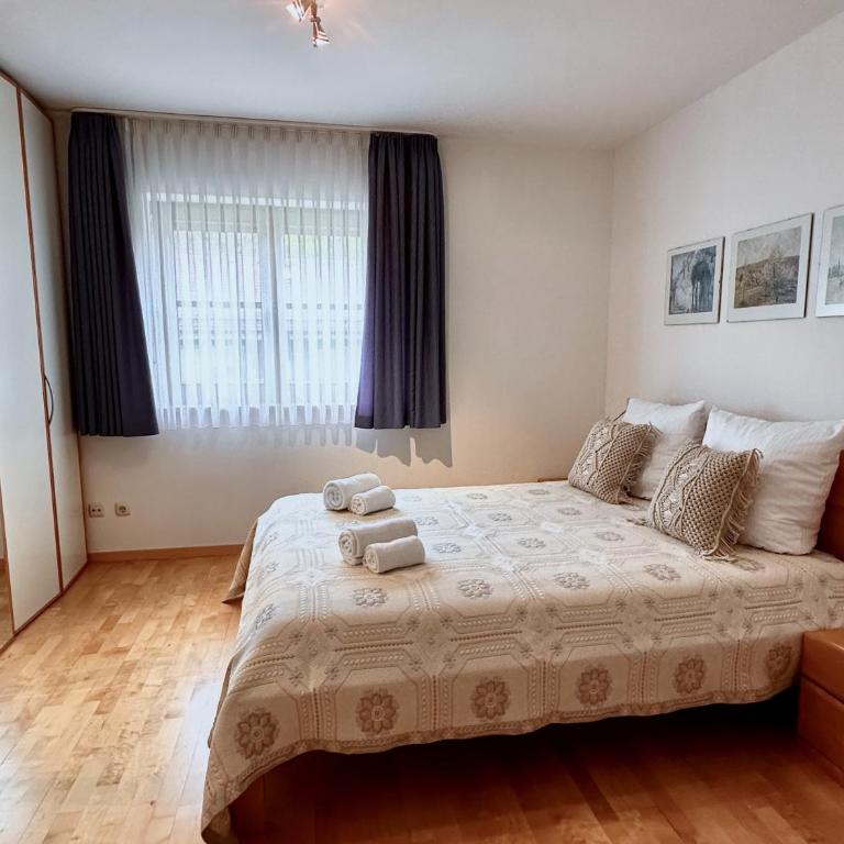 Sweet Home Bergblick - Two-Bedroom Apartment with Mountain View - 8