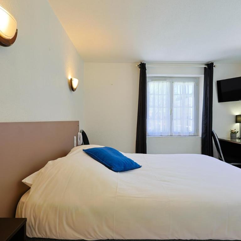 Logis Hotel l'Esterella - Chambre Double Économique - Rez-de-Chaussée - 7
