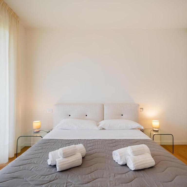 ApartmentsGarda - Residence San Zeno 1000 - Appartement 3 Chambres - Vue sur Lac - 18