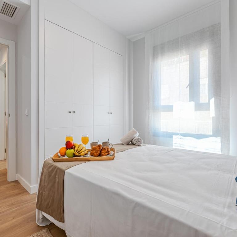 LA MALAGUETA BEACH Pool & Parking - Apartamento de 2 dormitorios - 11