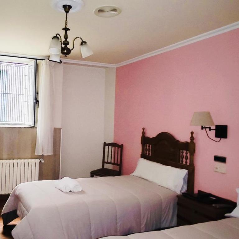 PICO SACRO I HOSTAL-PENSION Santiago de Compostela - Habitación Doble Económica - 6