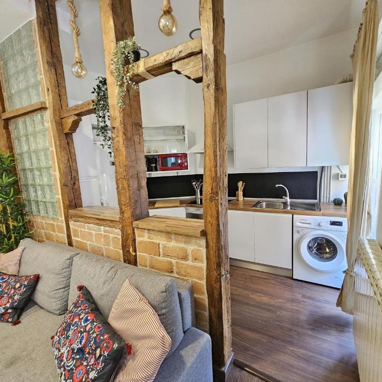La Estancia de la Ilustración - One-Bedroom Premium Apartment - 5
