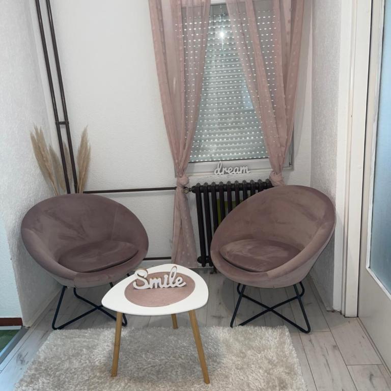 Lux stan Kragujevac - One-Bedroom Apartment - 12