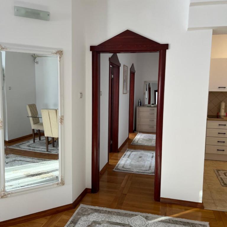 Airport SKY apartments LUX II - Apartman sa 2 Spavaće Sobe - 11