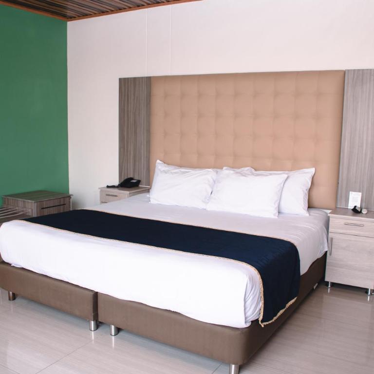 Hotel Punta Arena Spa Boutique - Executive Suite - 2
