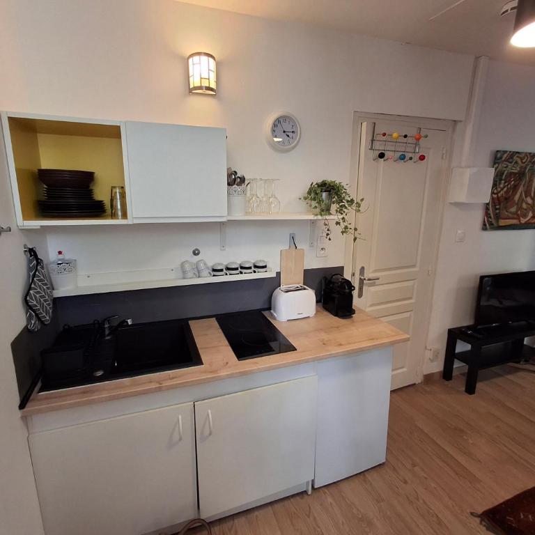 Les studios d'Eric N6 - One-Bedroom Apartment - 3
