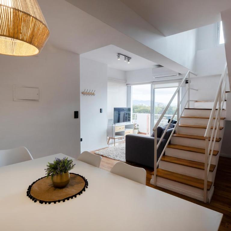 Hermoso Duplex en Capital con vistas a la Cordillera - Apartamento de 3 dormitorios - 3