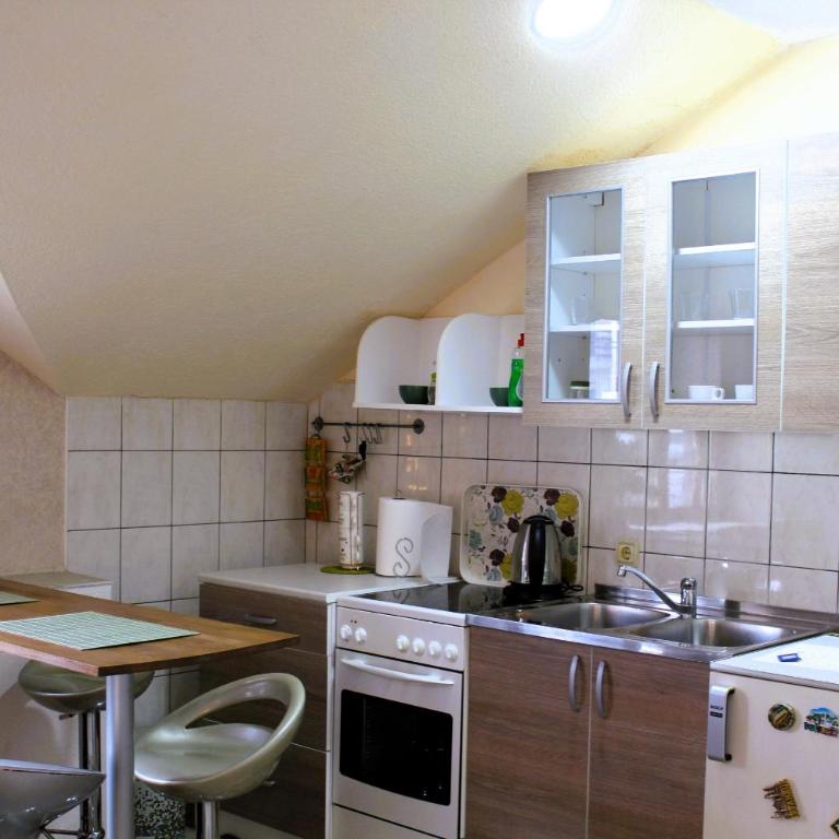 Svila Apartmani - One-Bedroom Apartment - 6
